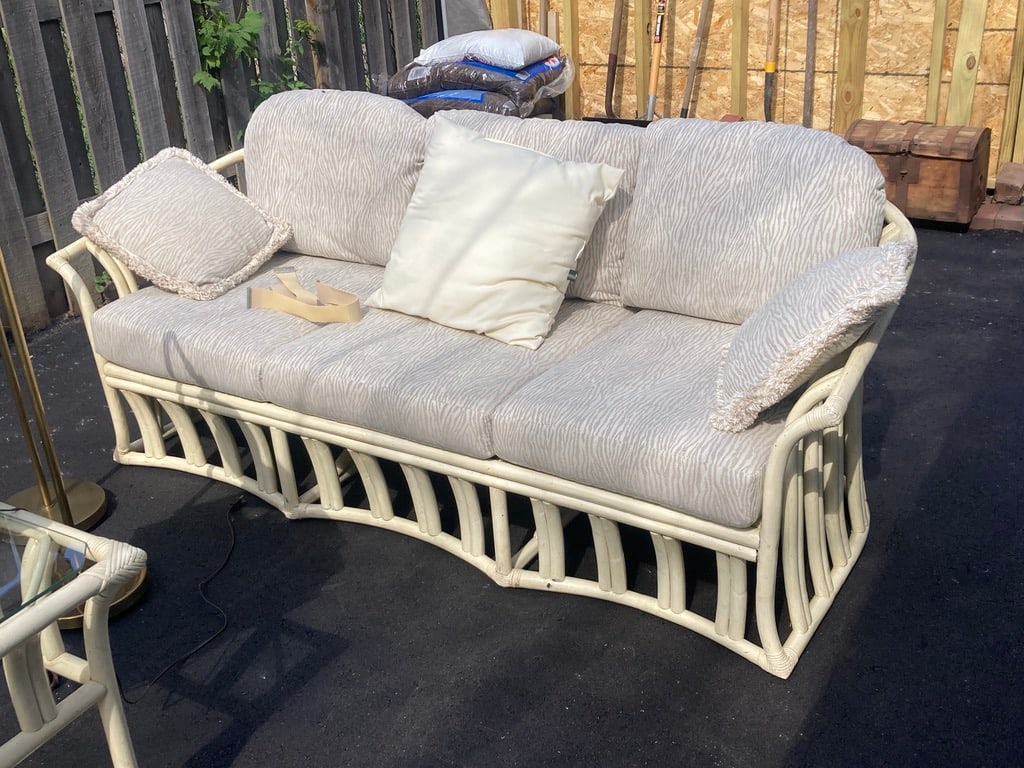 FICKS REED SOFA 