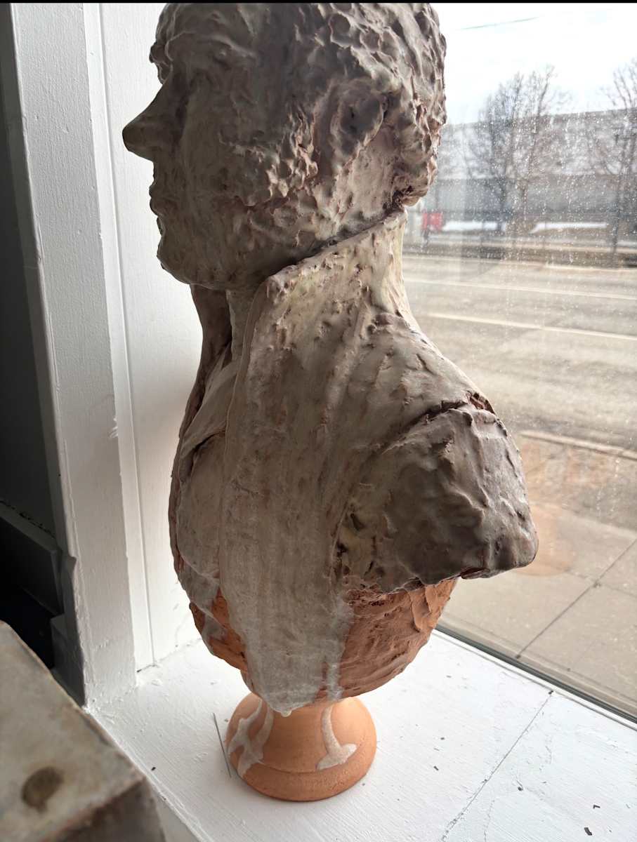 Ceramic brutalist sculptural bust, Image 1.