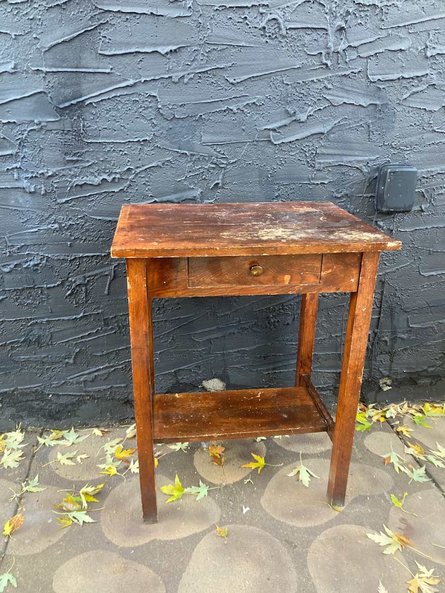 small mission table with single drawer, Image 7.