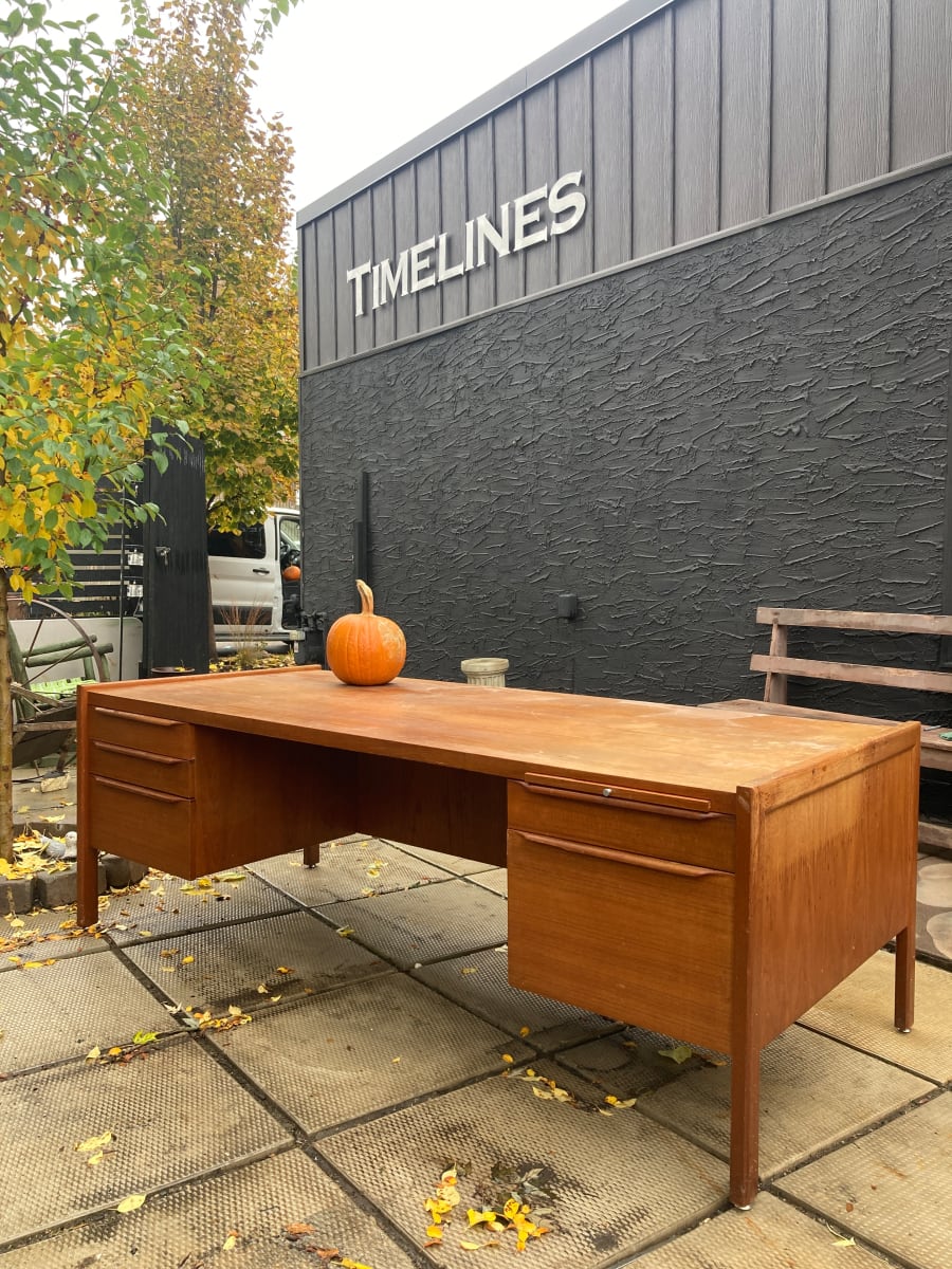 Arne Vodder  executive teak desk 