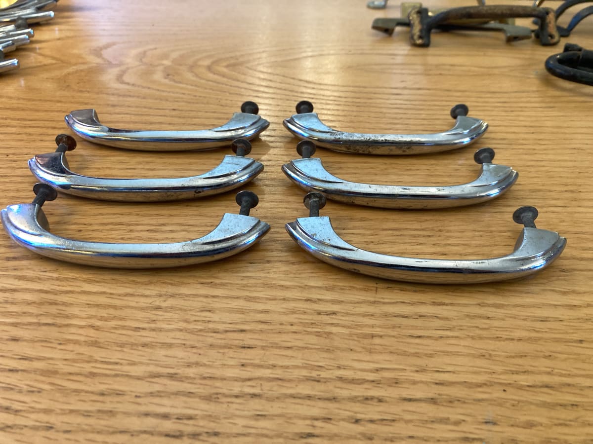 Set of 6 arched silver handles 