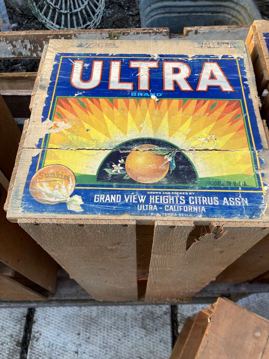 vintage apple crate, Image 2.