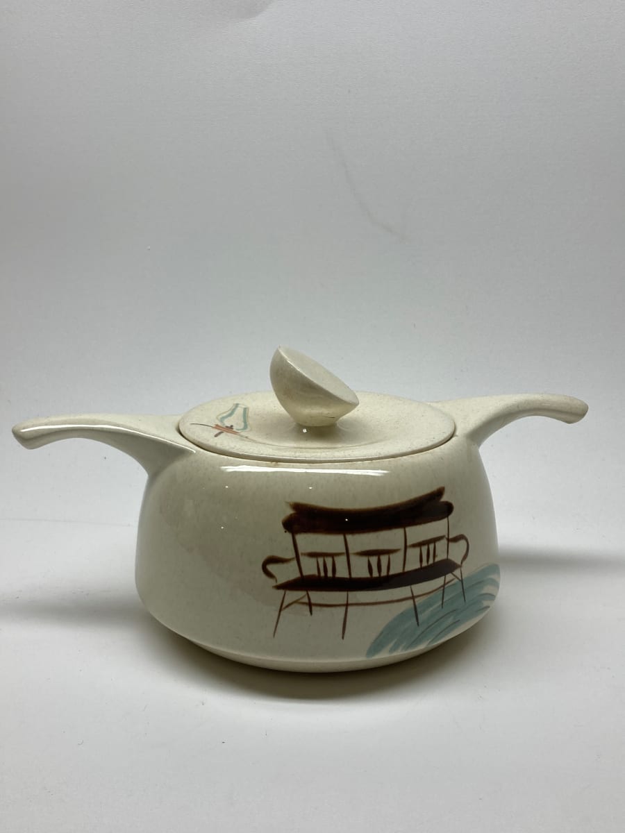large RedWing mid century HEARTHSIDE covered casserole, Image 7.