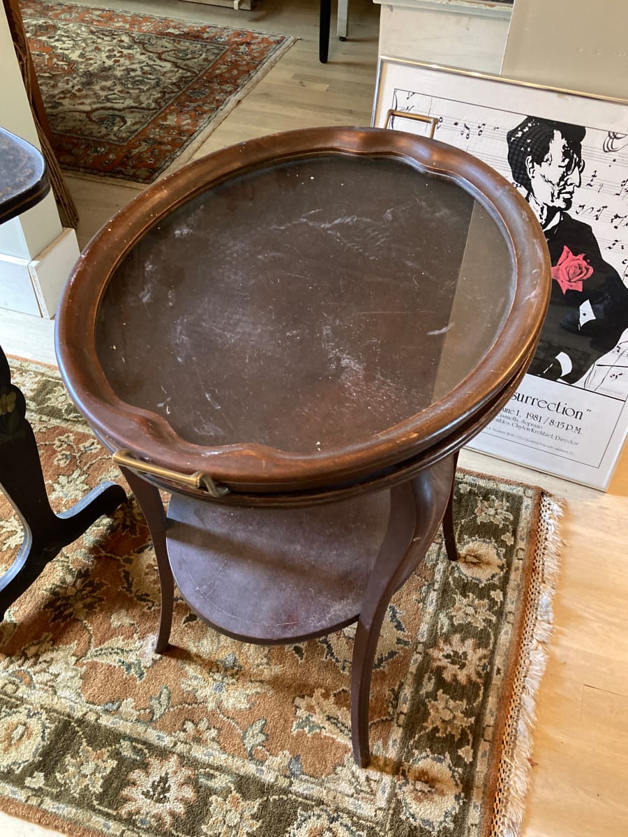 Inlaid mahogany table with serving tray 