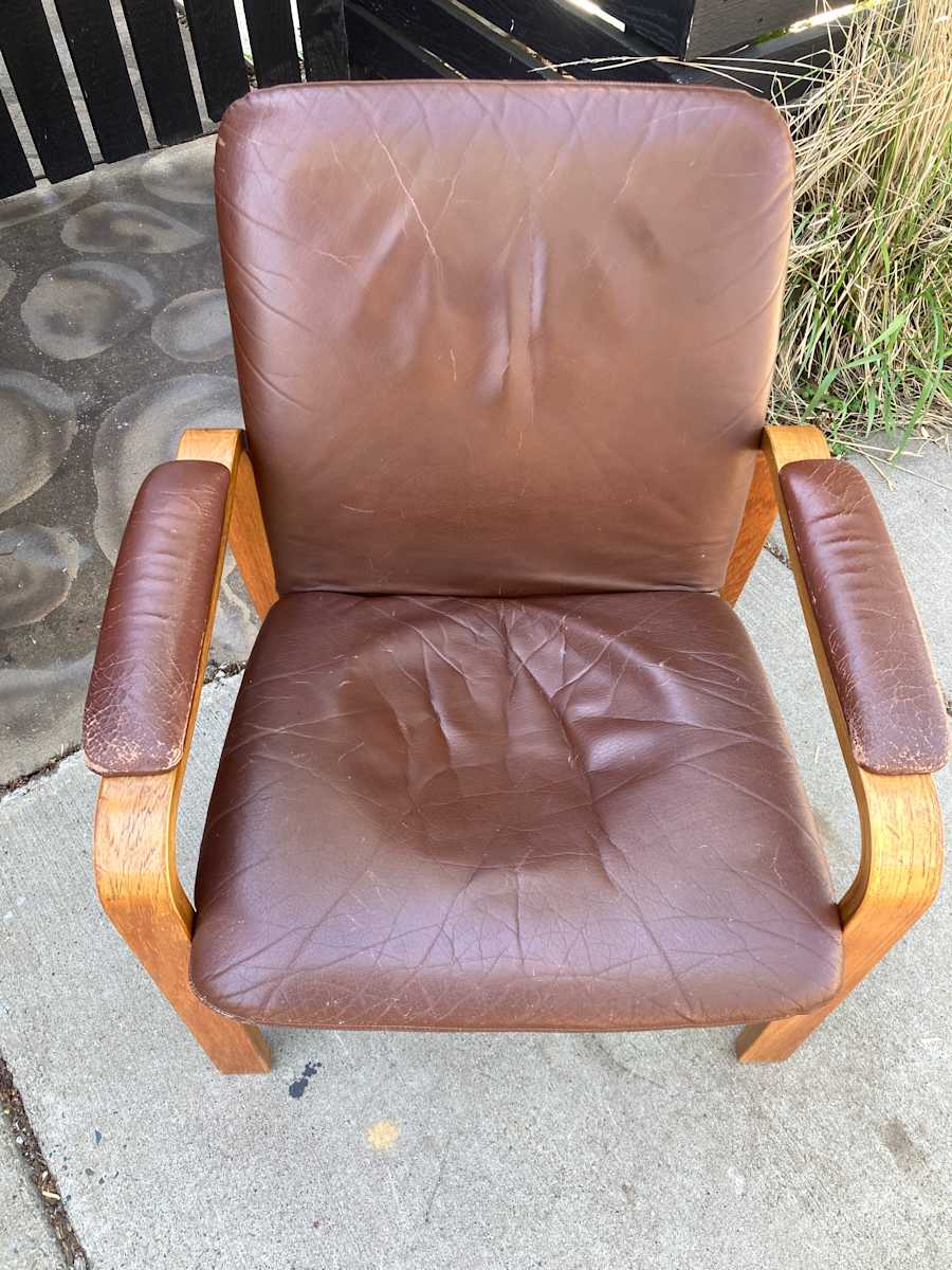 Vintage Ekornes leather upholstered chair 