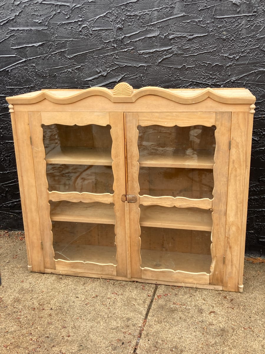 Primitive Norwegian hutch top 