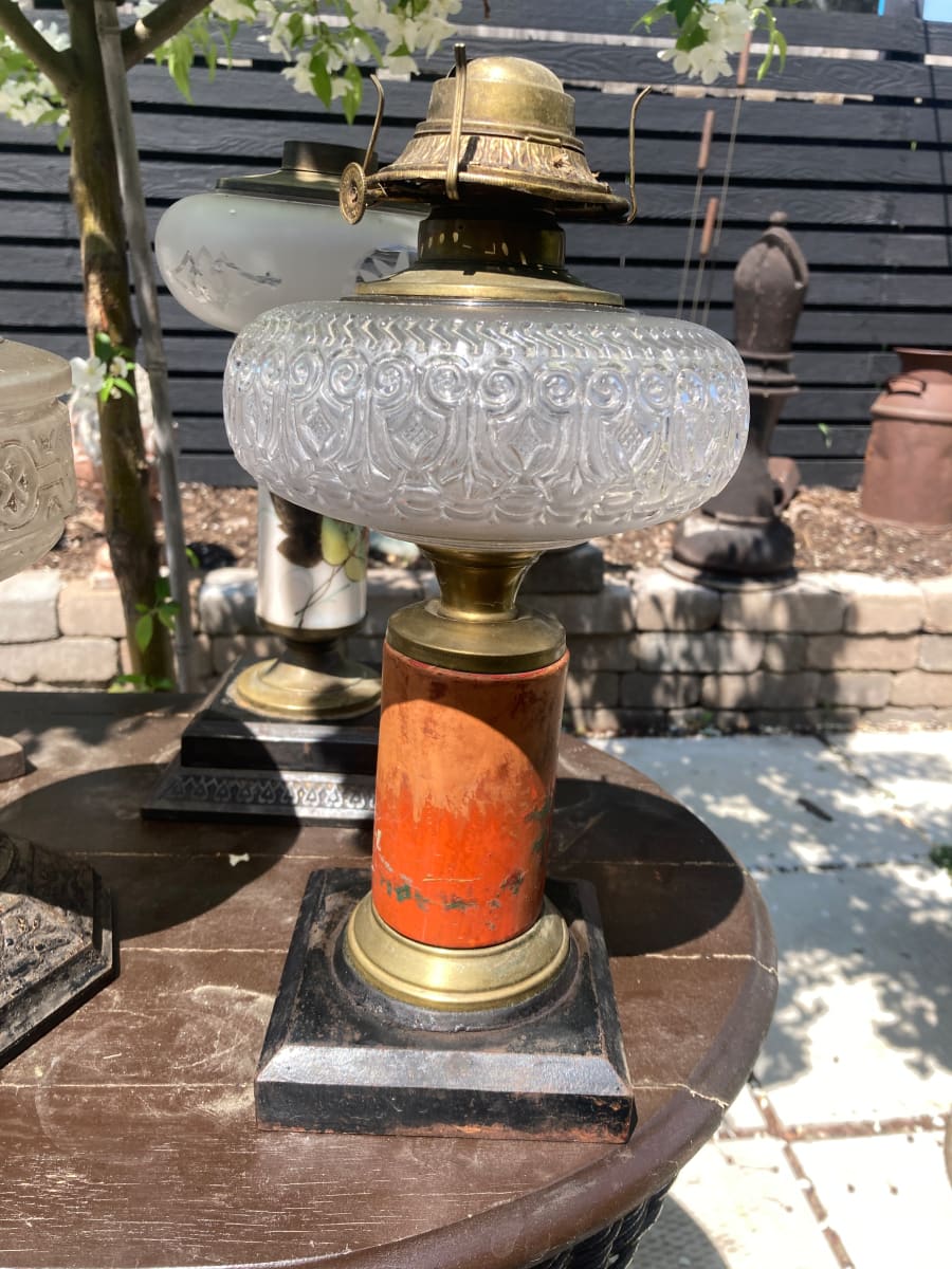 Kerosene lamp 