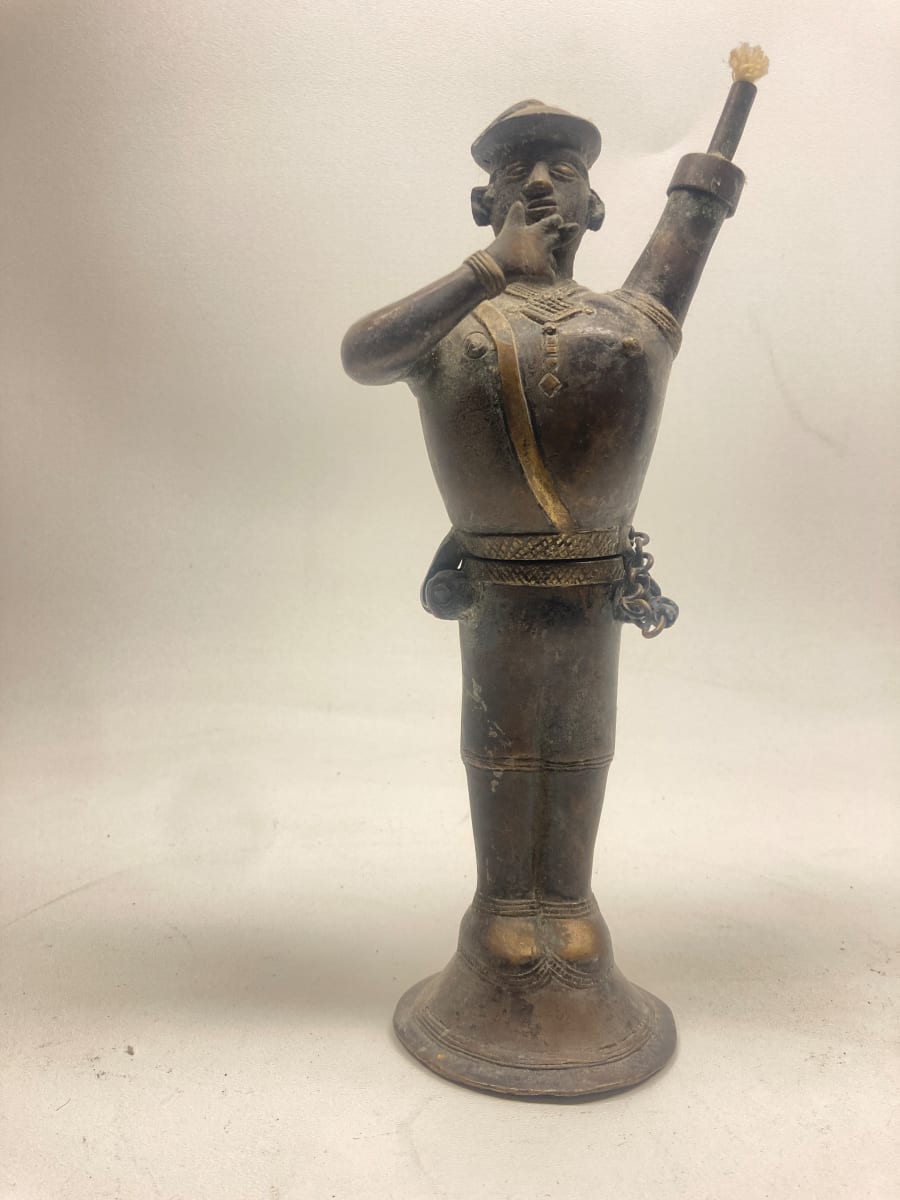 Vintage brass counter top cigar lighter, Image 4.