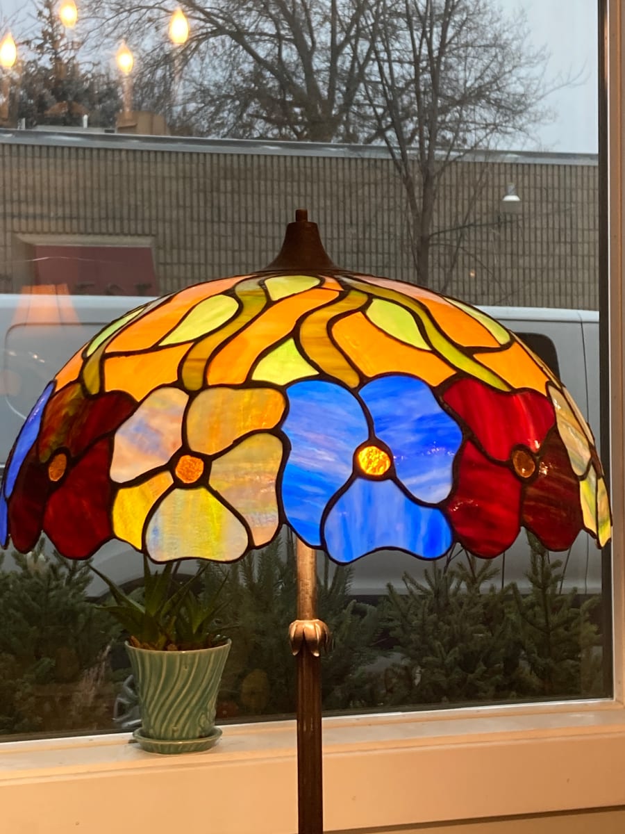 Stained glass floor lamp 