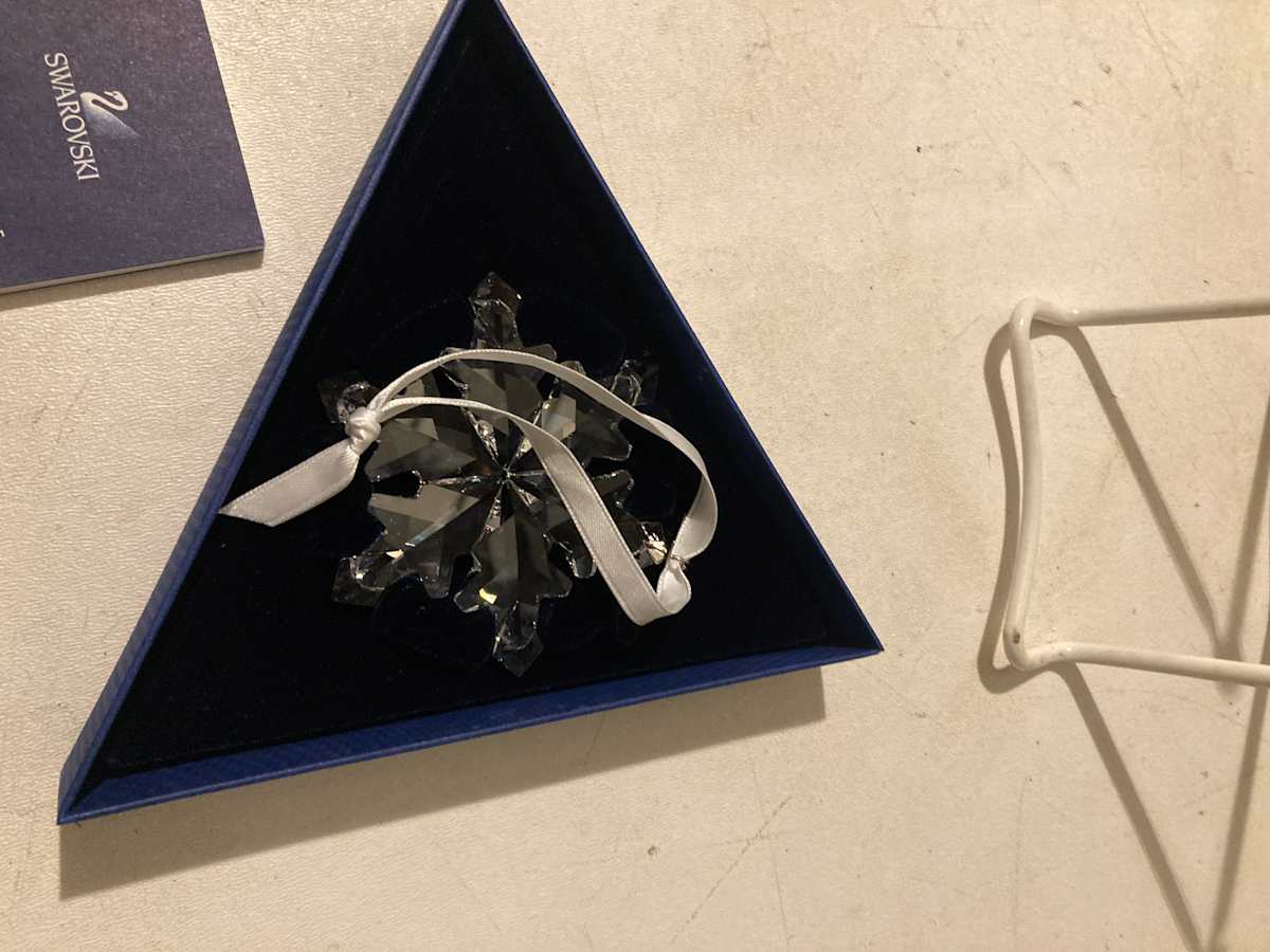 2012 Swarovski snowflake ornament 