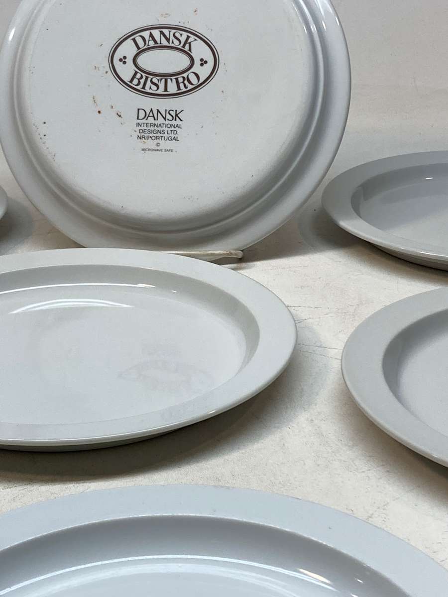 Set of 6 Dansk Bistro (8.75") plates 