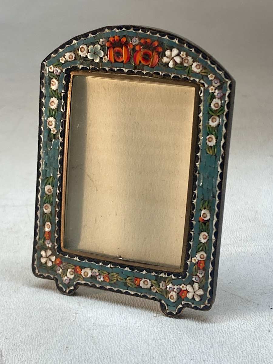 Italian Micro Mosaic picture frame, Image 5.