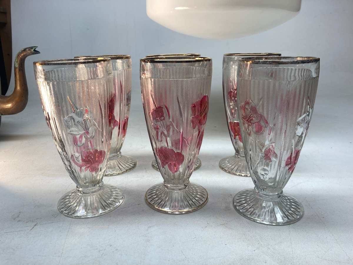Set of 6 ruby flashed Iris glasses 