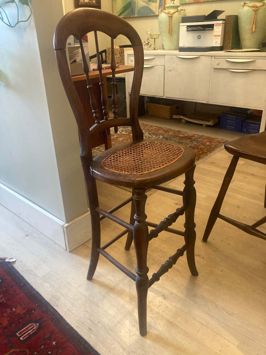Victorian 3/4 chair, Image 2.