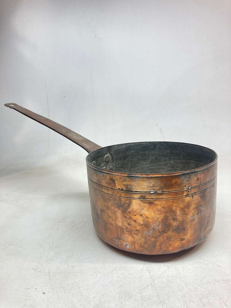 Early Large copper sauce pan 