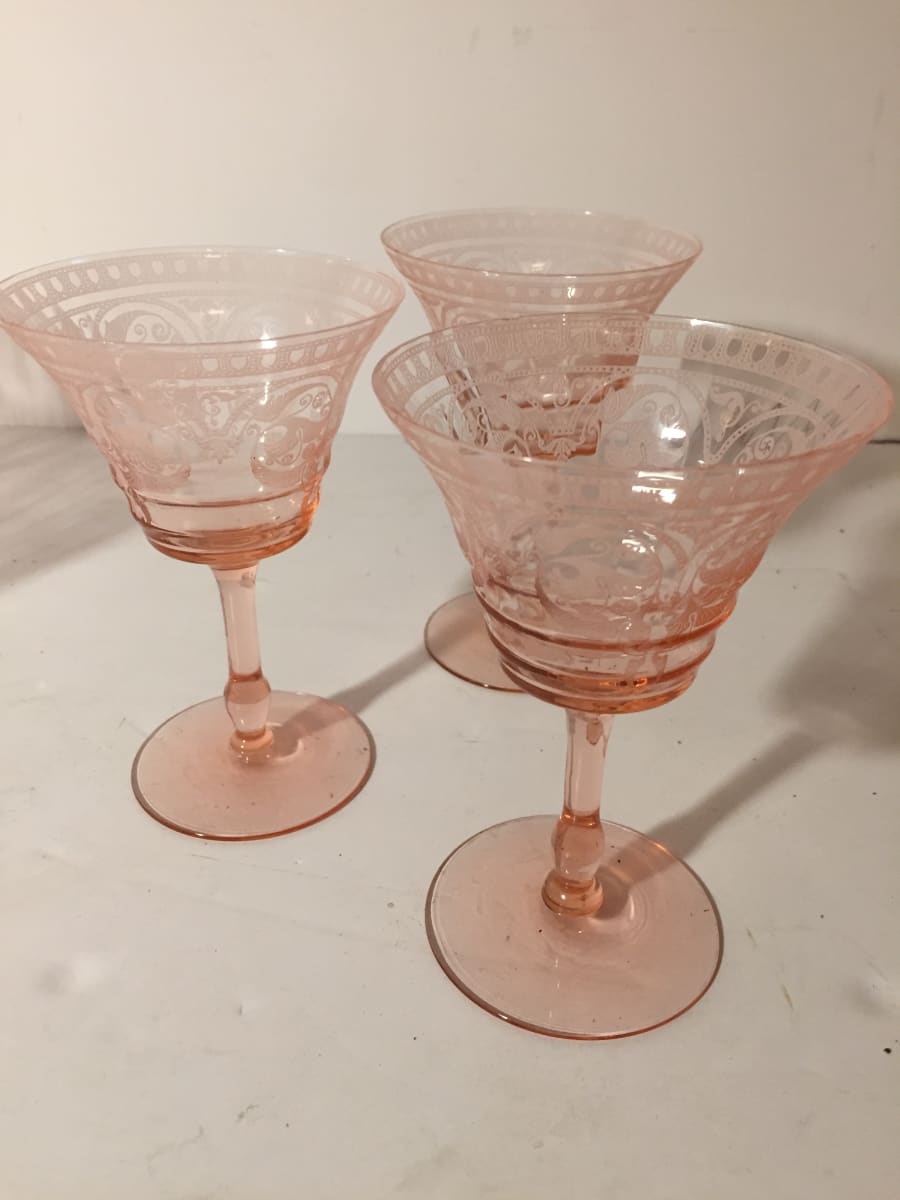 set of 3 pink Cambridge wine glasses 