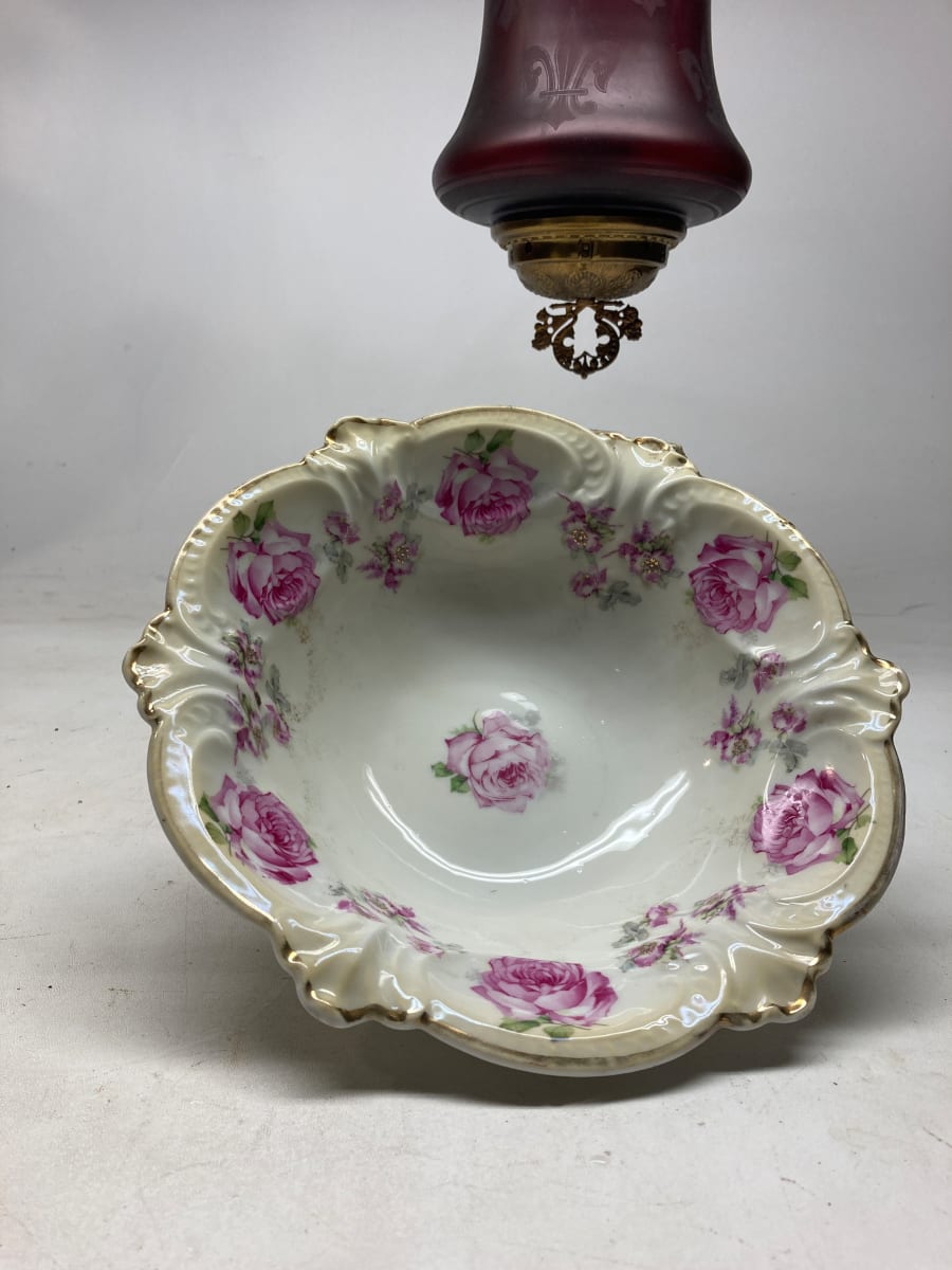 Hand decorated serving bowl, Image 2.
