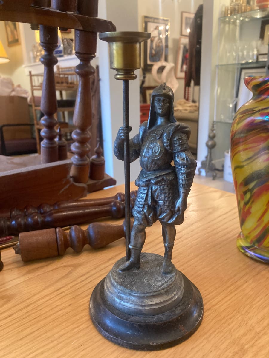 Knight candle stand 
