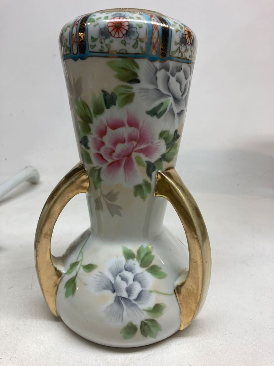 Nippon art pottery vase, Image 4.