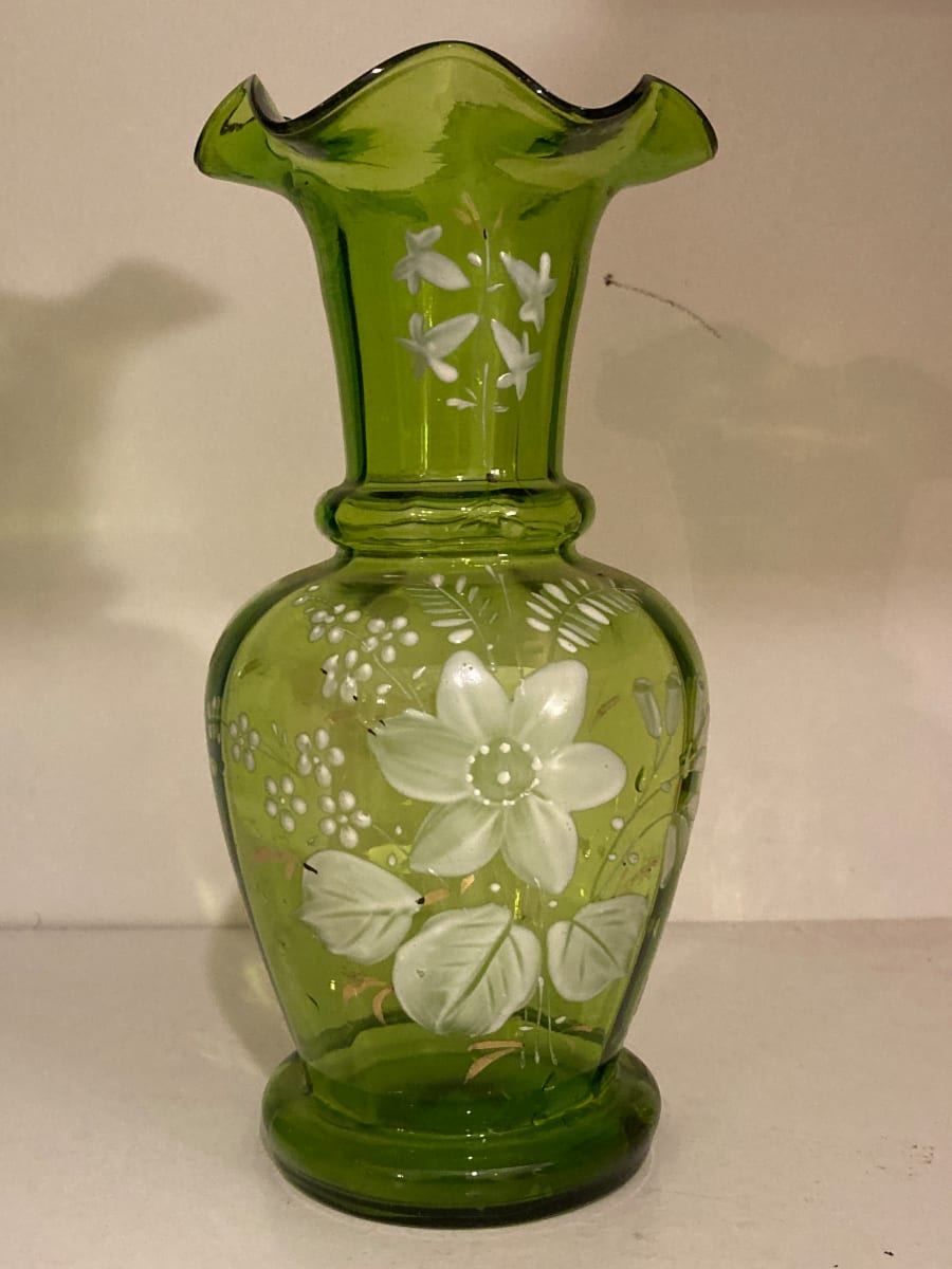 hand painted green Victorian vase, Image 2.