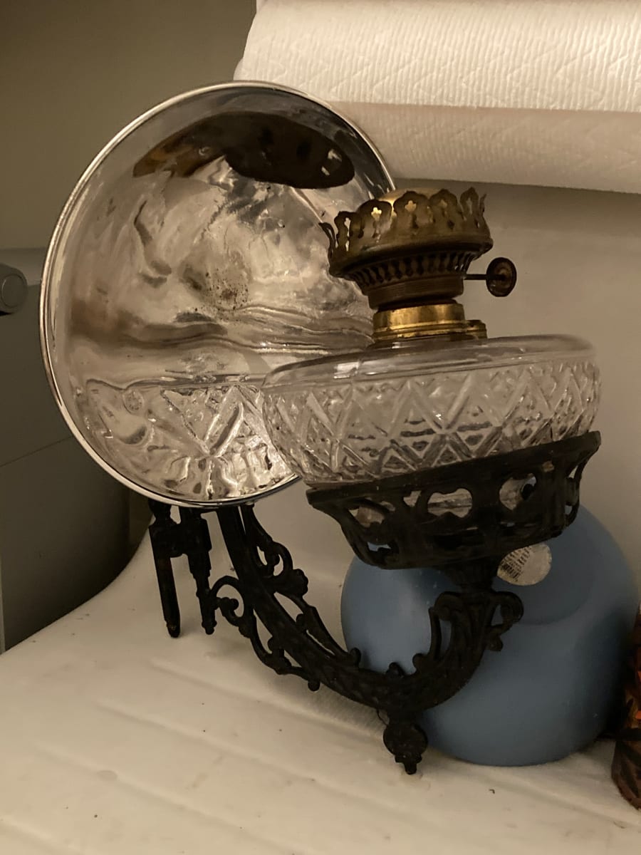 Victorian wall mounted oil lamp with reflector 