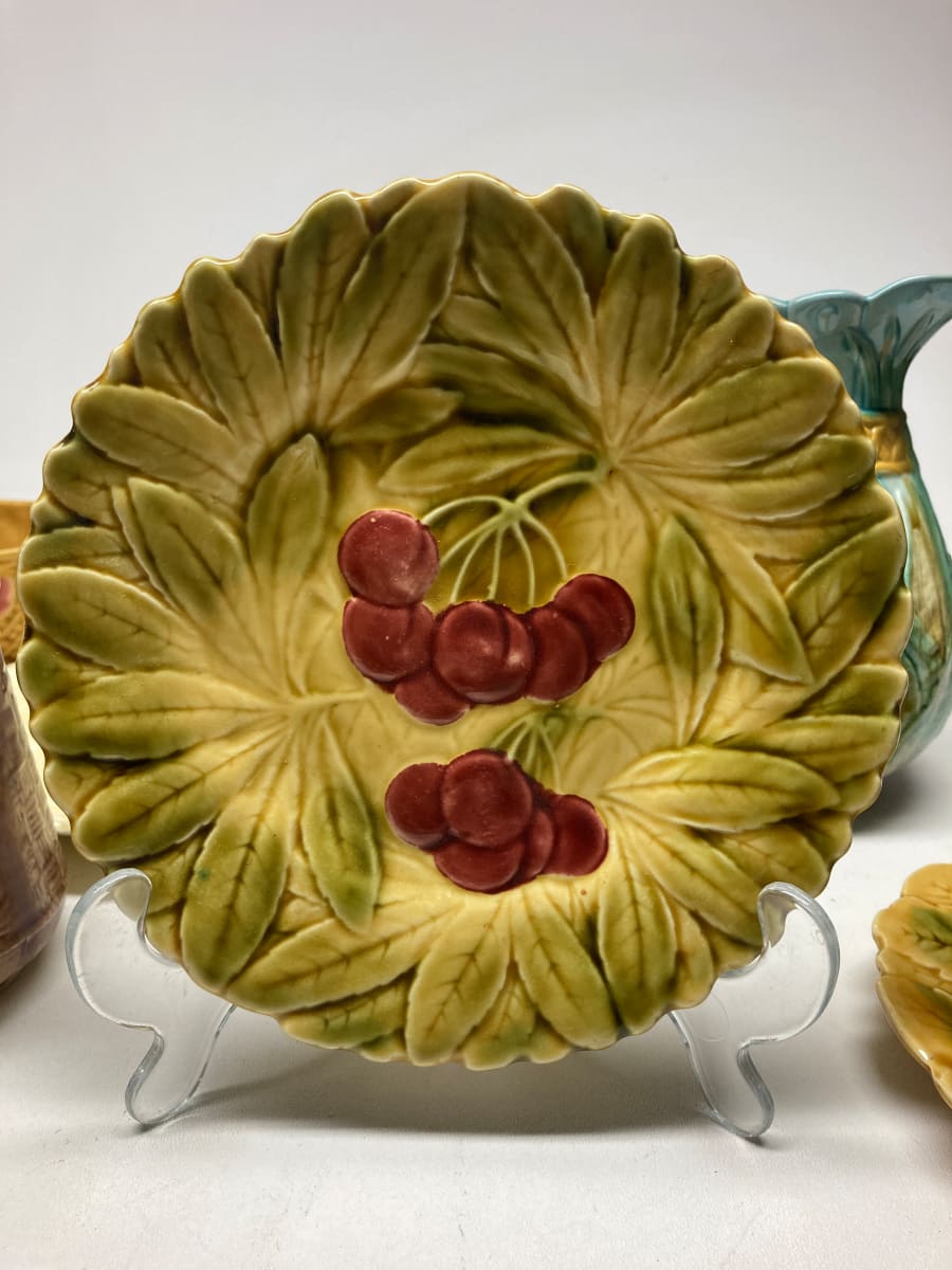 Cherry Majolica plate 