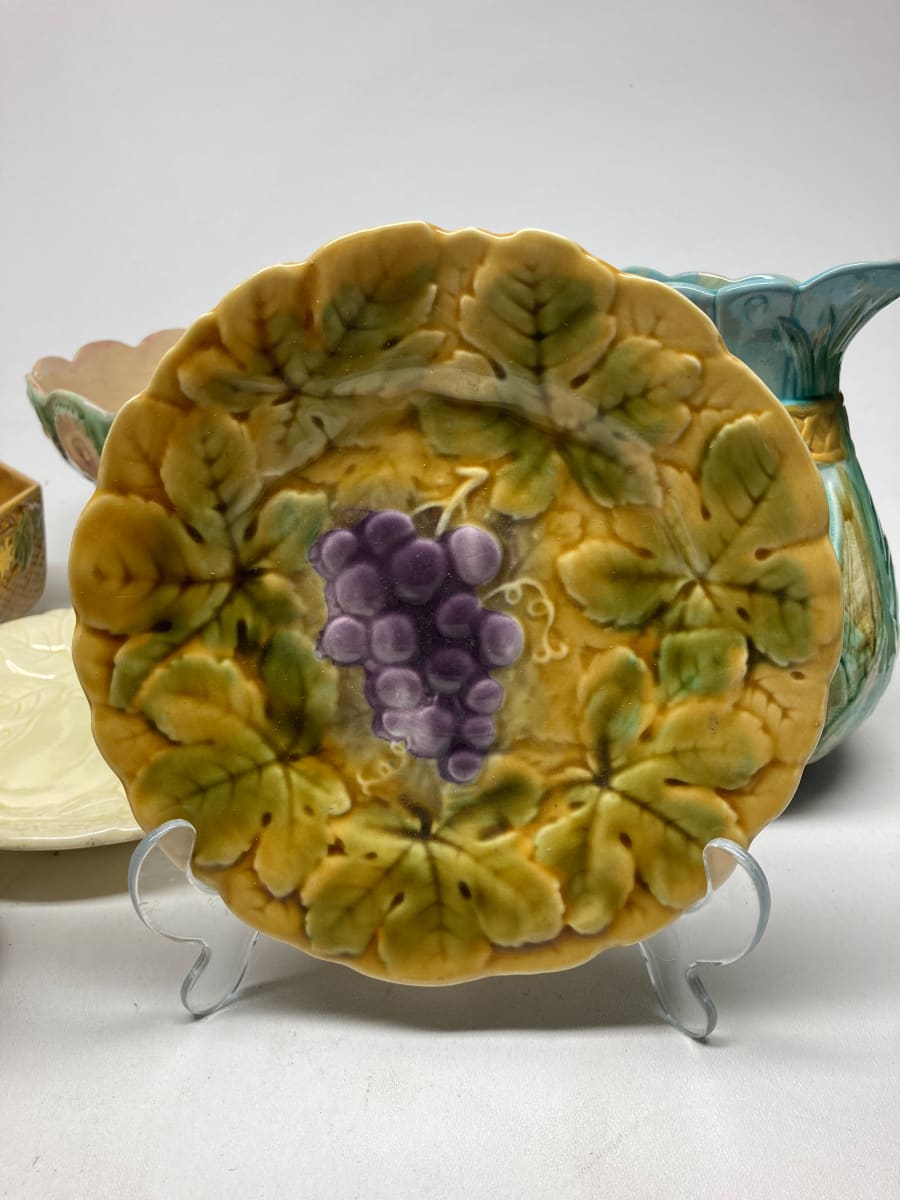 Cherry Majolica plate 