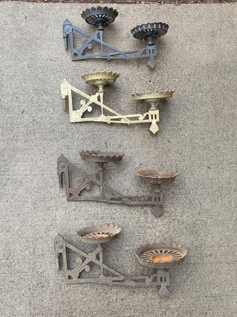 Cast iron double Victorian kerosene light wall bracket 