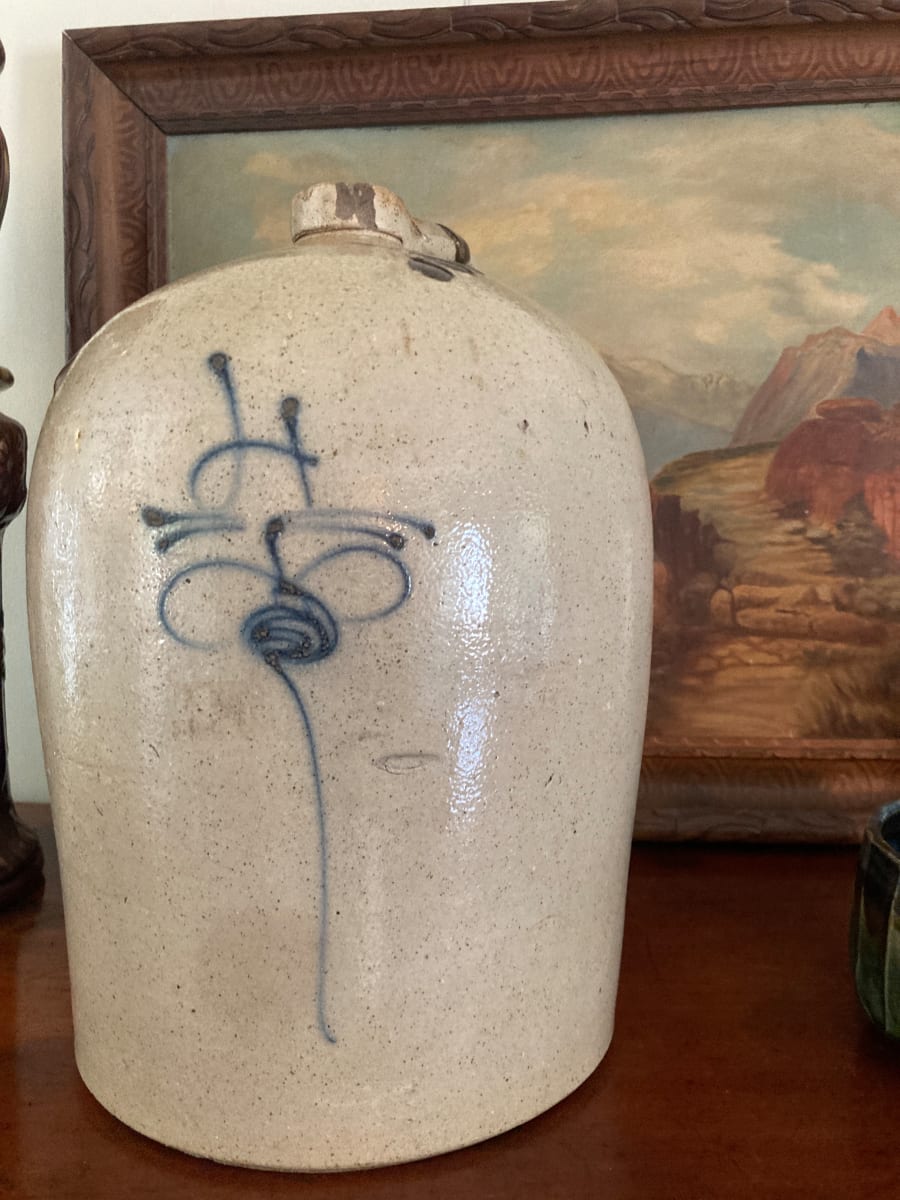 4 gallon bullseye beehive salt glaze crock 