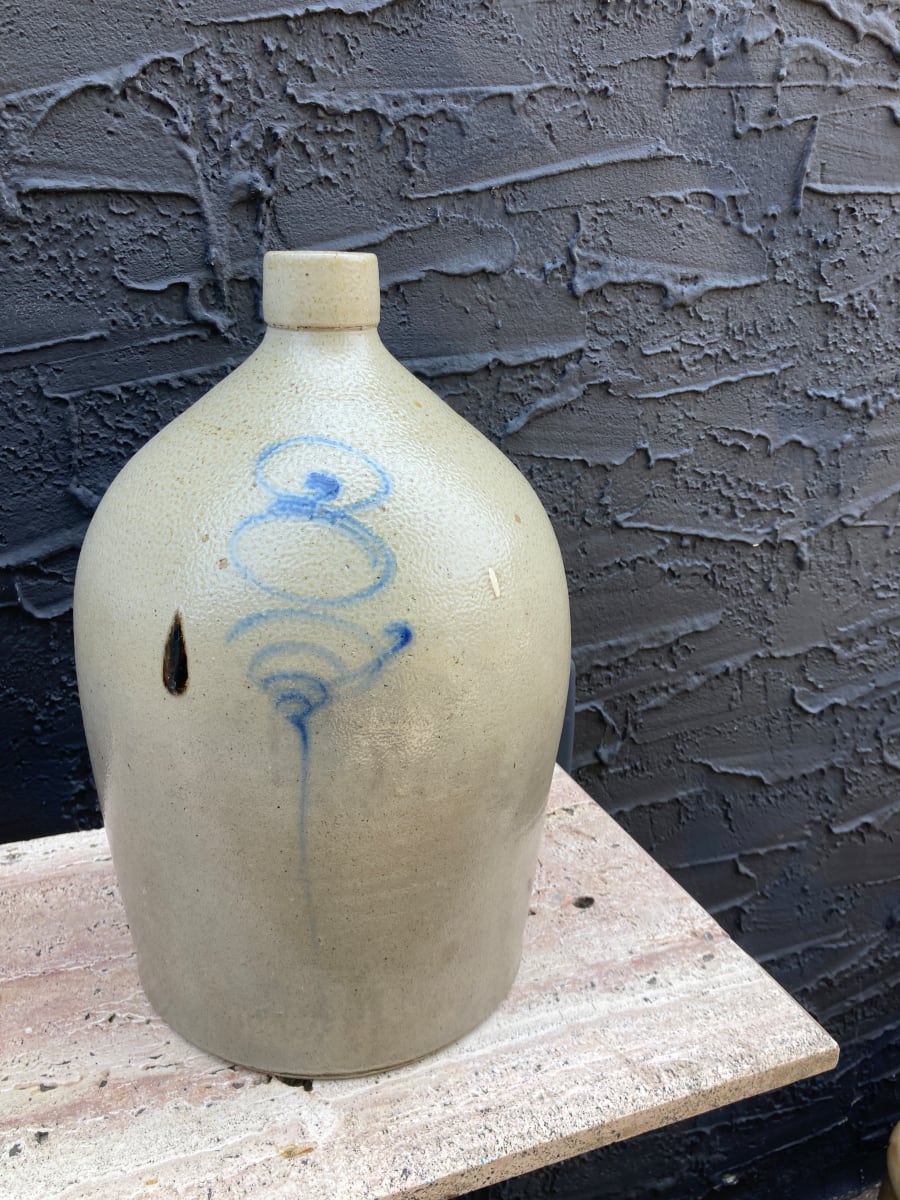 8 gallon bullseye salt glaze Redwing beehive jug 