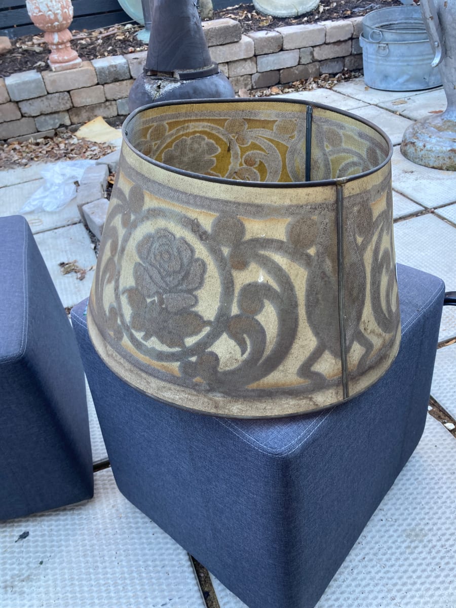 wire mesh arts n crafts lamp shade, Image 4.