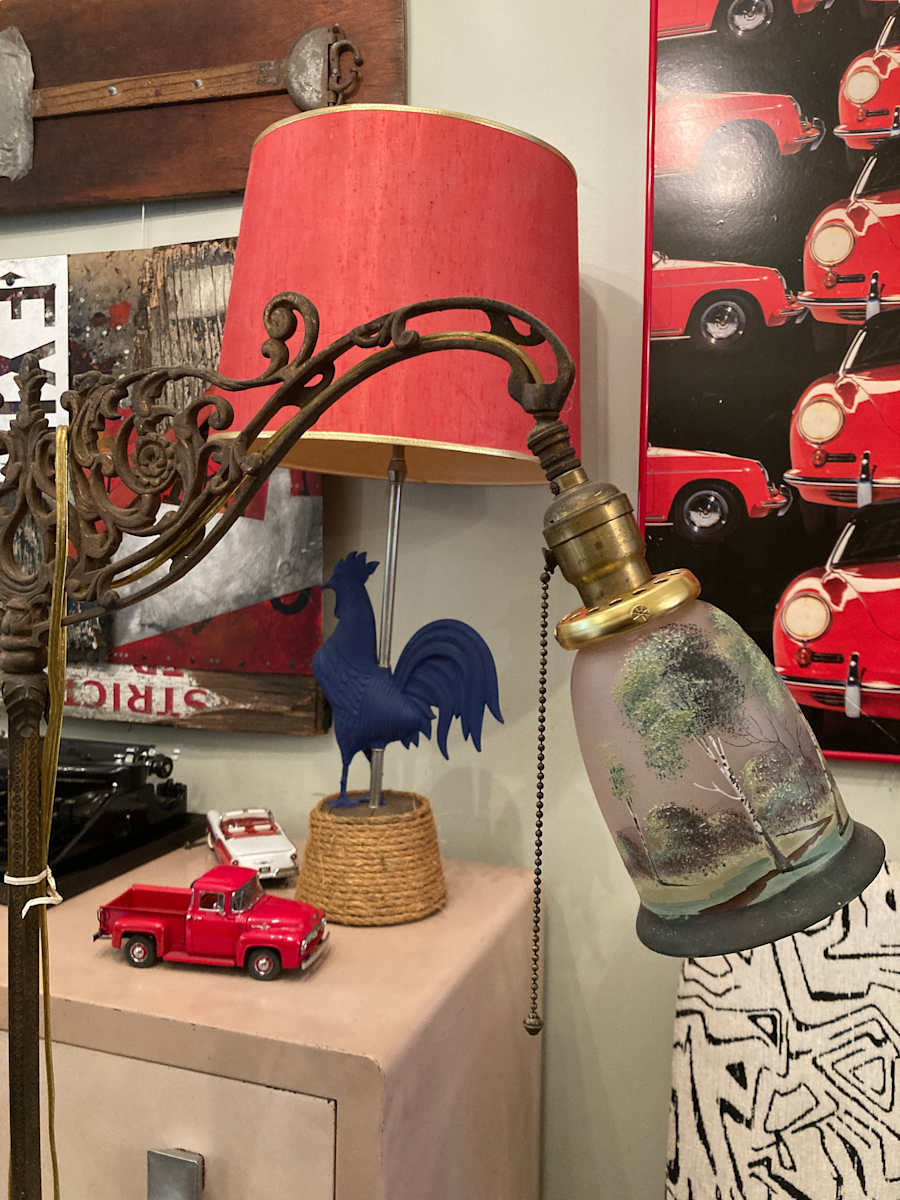 Bridge floor lamp with hand painted shade, Image 5.
