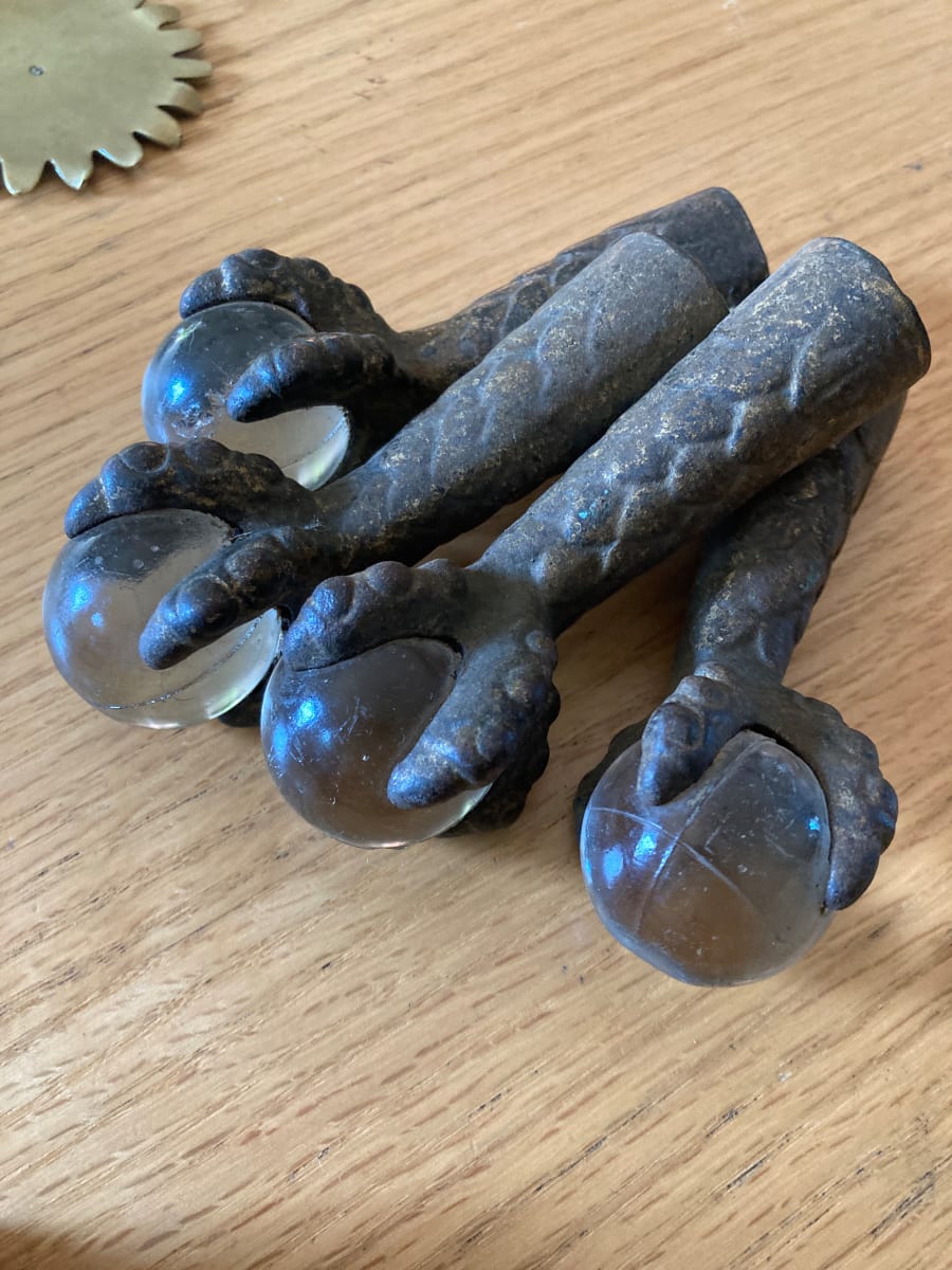 cast iron claw foot feet 