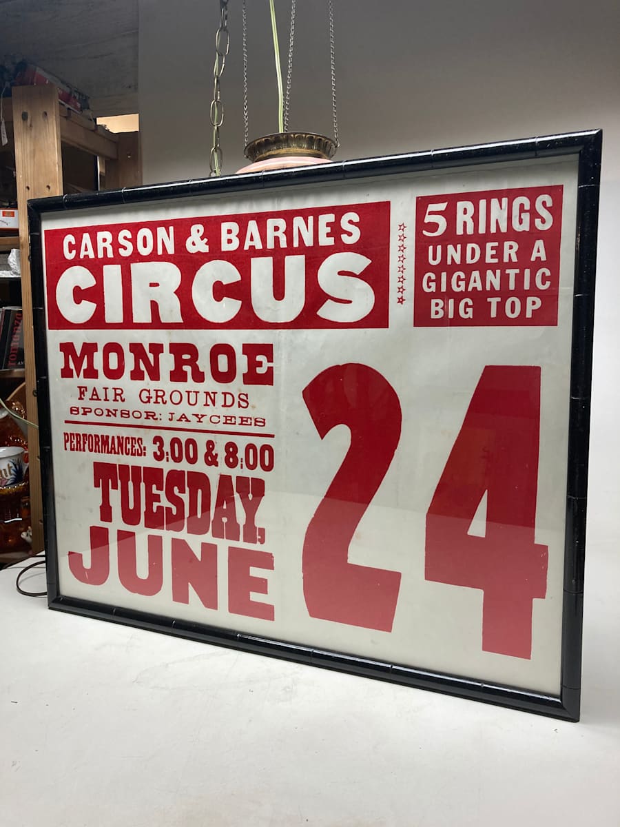 Framed Hatch RED circus date poster lithograph, Image 3.
