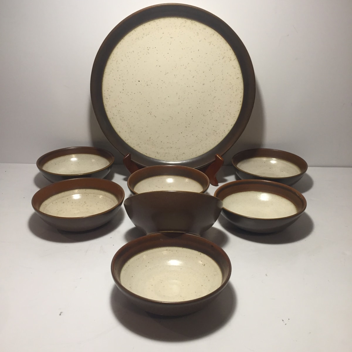 6" English stoneware bowl(s) 