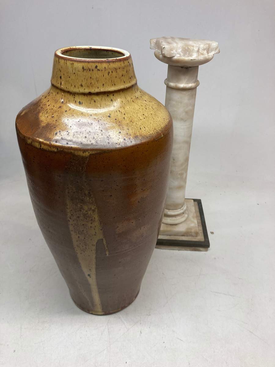 large hand made art pottery vase, Image 4.