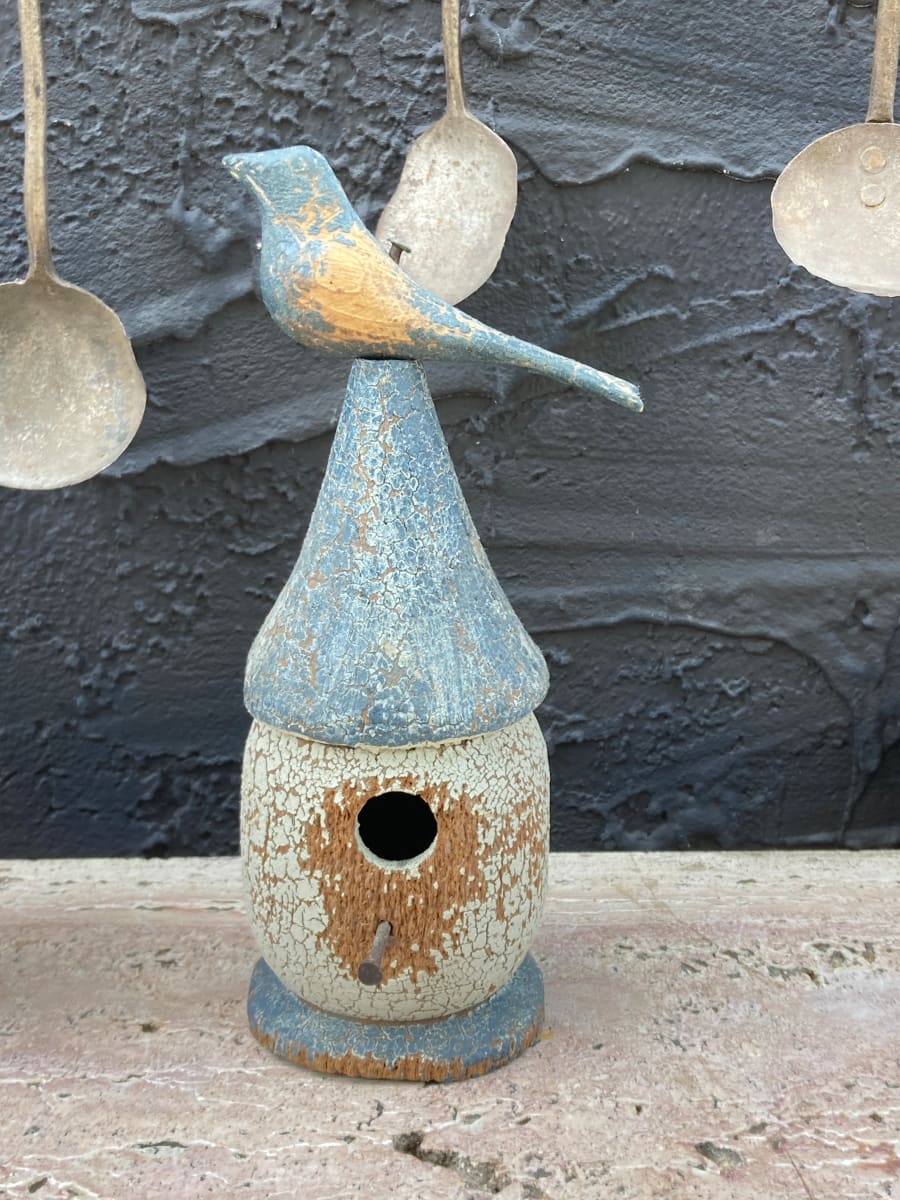 folk art blue bird birdhouse 