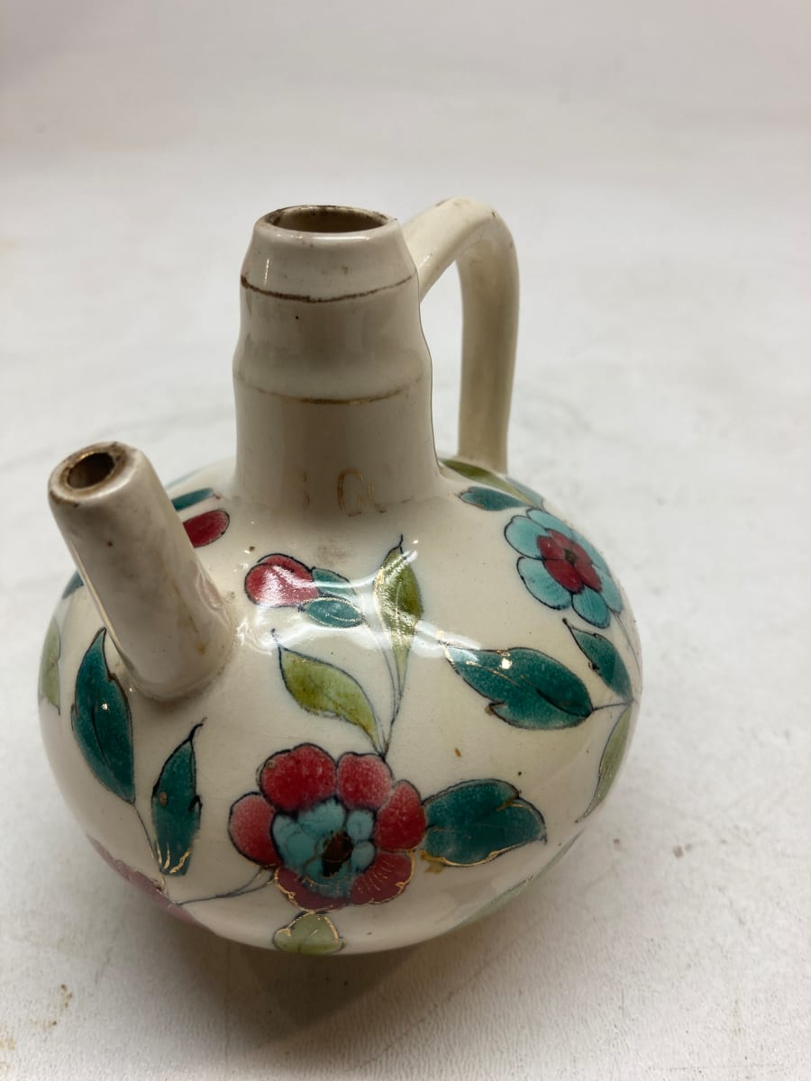 hand decorated pottery oil jar pitcher, Image 2.