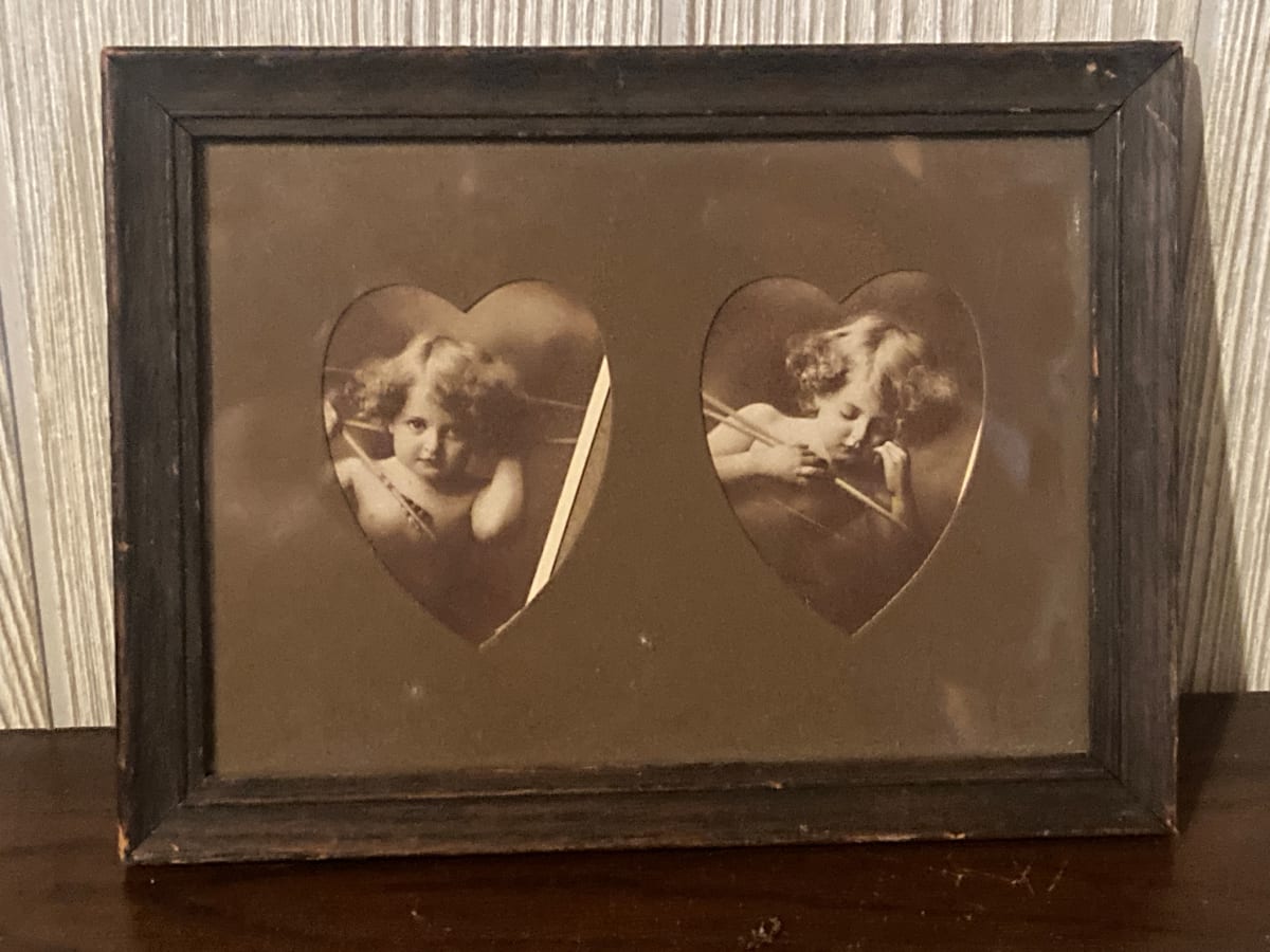 framed cherub photos 