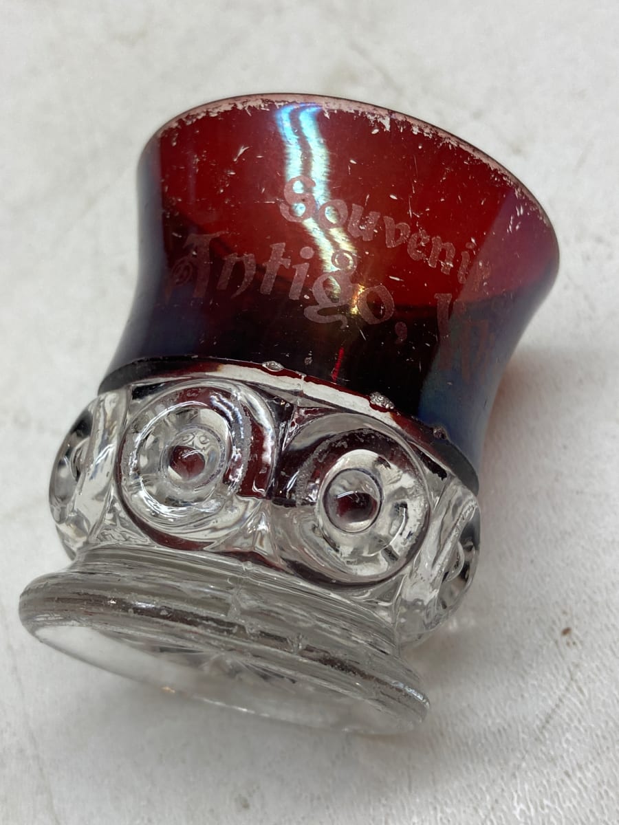 ruby flash souvenir  toothpick holder 