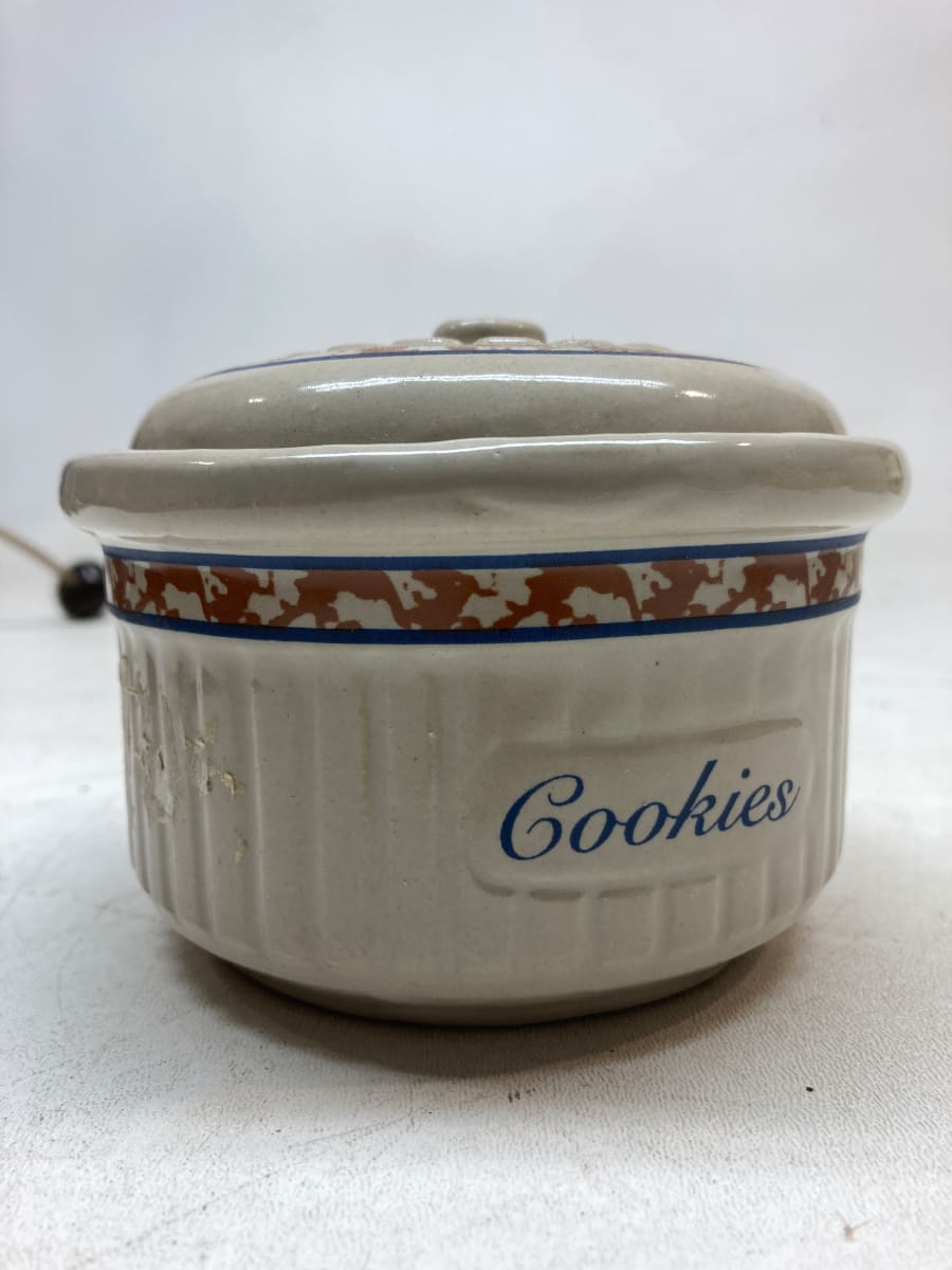 Red Wing Cookie jar covered mini 