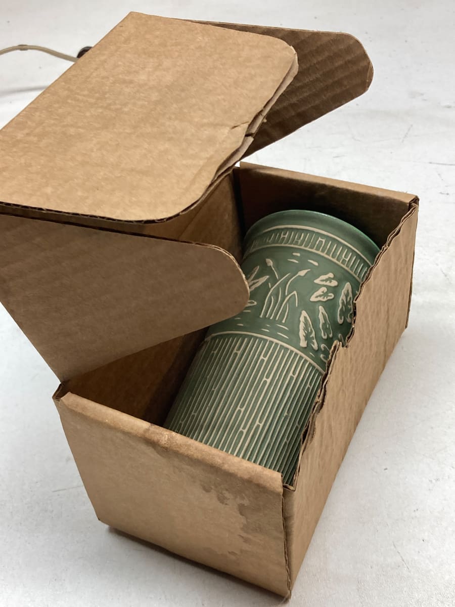 Red Wing brush vase with box 