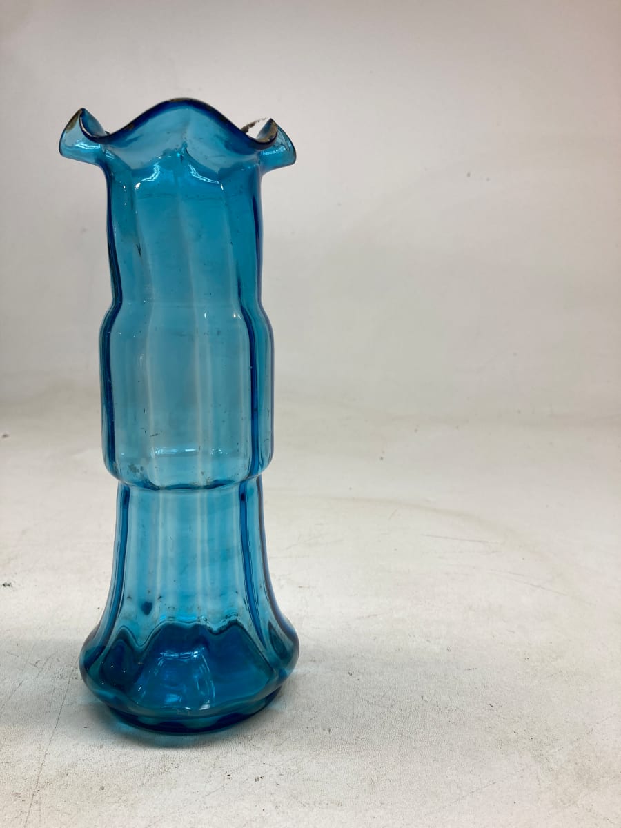 Victorian blue glass vase, Image 2.