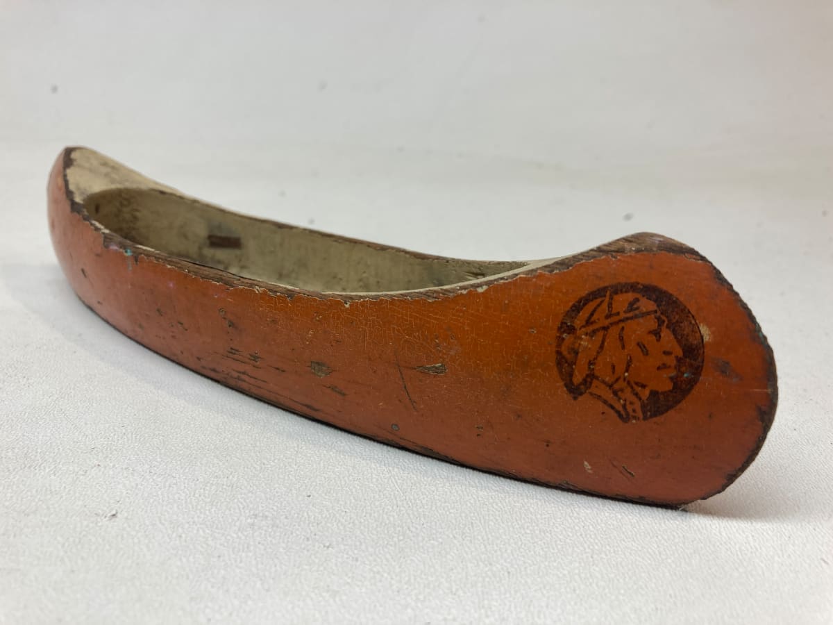 carved painted folk canoe, Image 5.