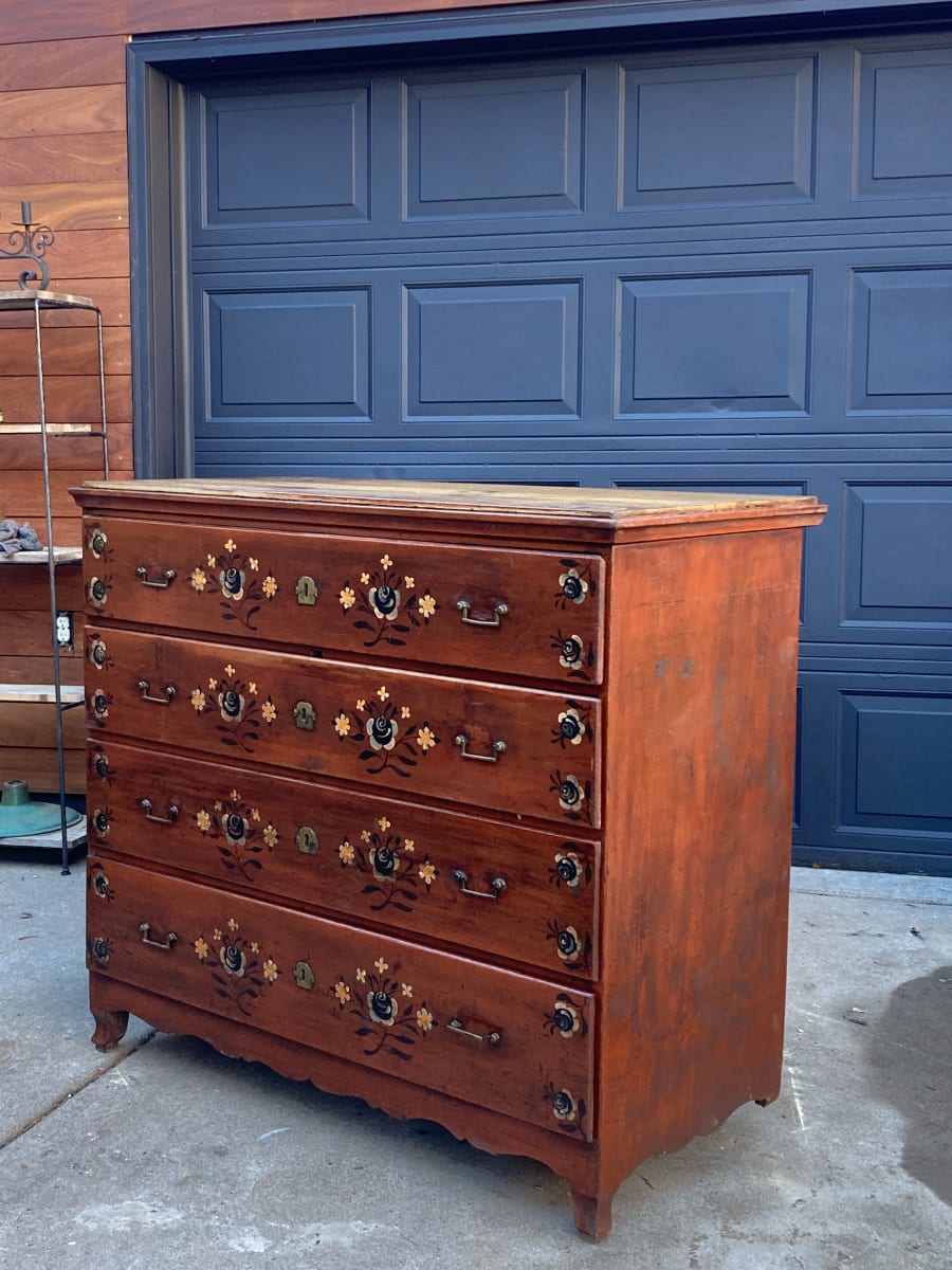 Early 19th century hand painted Scandinavian chest 