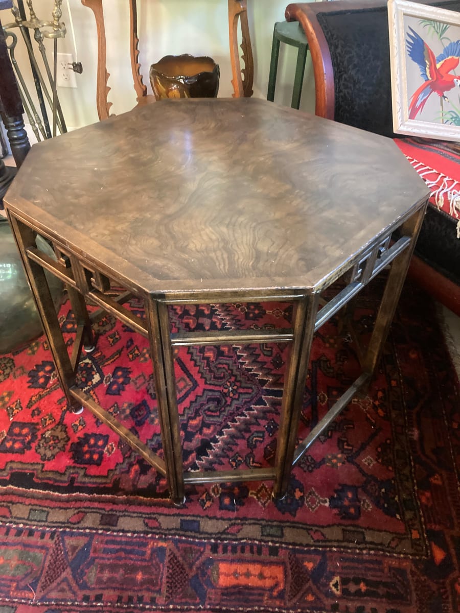 Baker octagonal lamp table, Image 1.