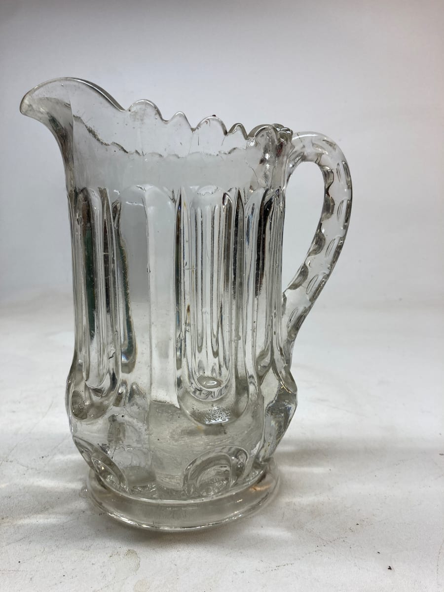 Clear glass 2 quart pitcher, Image 2.