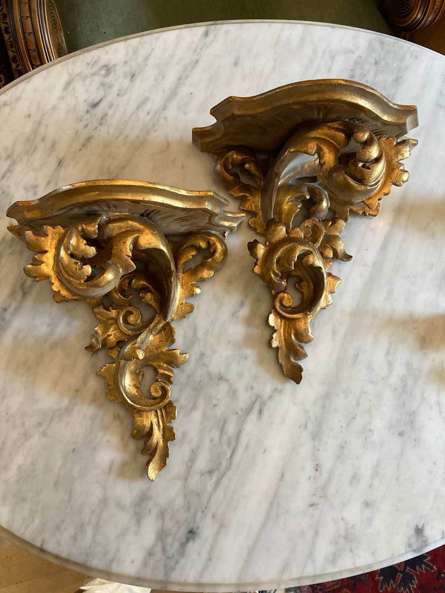 hand carved Italian gold guilt wall shelves 