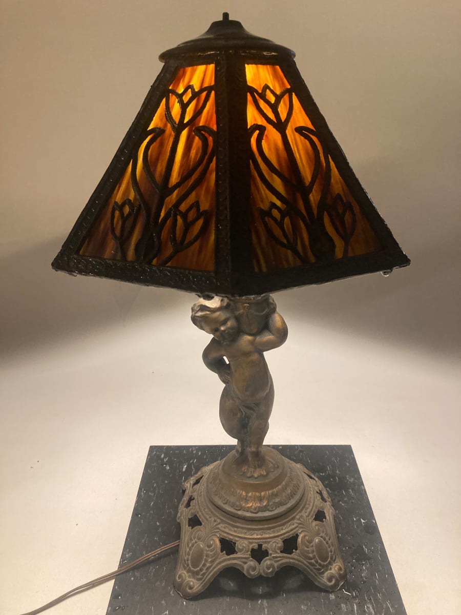 Cherub lamp with stained glass shade 