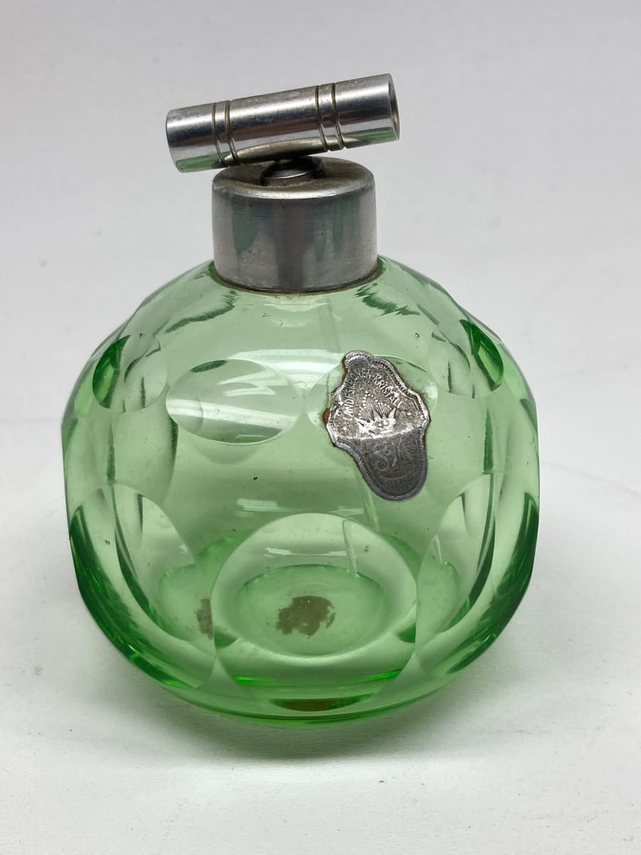 Green glass Art Deco Perfume bottle with spray 